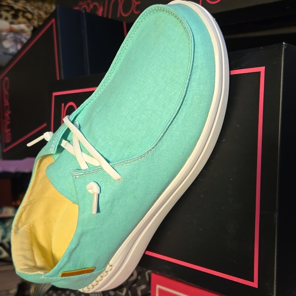 Corkys - Kayak II Neon Green